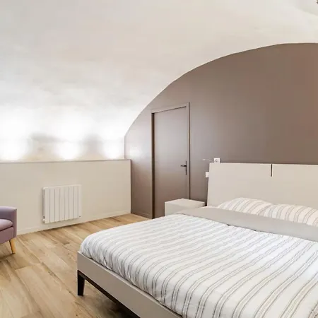 Appartement Spacieux Avec Grande Terrasse Coeur De *