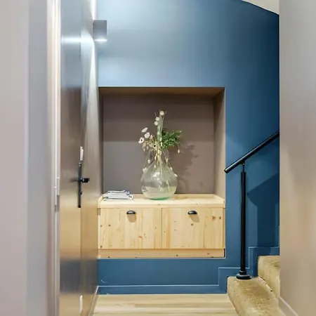 Spacieux Avec Grande Terrasse Coeur De Апартаменты *