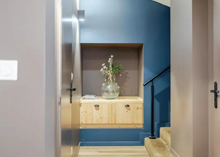 Spacieux Avec Grande Terrasse Coeur De Апартаменты *