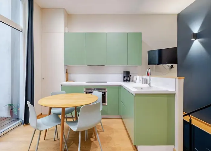 Apartment Spacieux Avec Grande Terrasse Coeur De